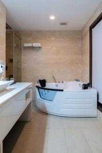 Bilde i galleriet til Spectrum Resort, Spa & Residences i Udaipur