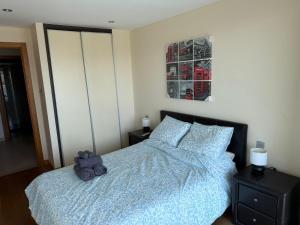 Fotografie z fotogalerie ubytování 2 Bed Apt in Ocean Village - Pool - Rock View - Sleeps 4 v destinaci Gibraltar