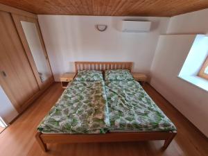 Letto o letti in una camera di U Lojzika