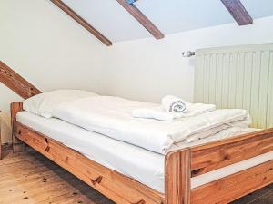 Postel nebo postele na pokoji v ubytování Apartment Kesselboden by Interhome