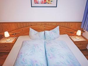 Postel nebo postele na pokoji v ubytování Apartment File by Interhome