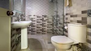 A bathroom at giza pyramids view