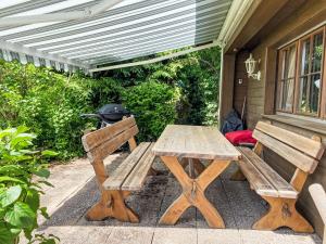 Κήπος έξω από το Holiday Home Black Forest Hideaway by Interhome