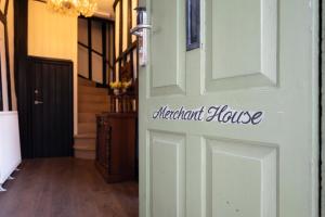 Gallery image of Silk Room, The Merchant House, Ipswich in Ipswich +20 photos
