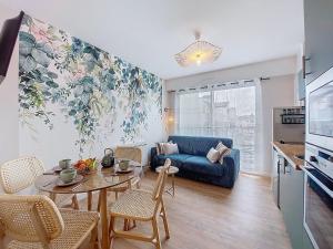 Η κουζίνα ή μικρή κουζίνα στο Apartment Résidence de Saint Palais-8 by Interhome