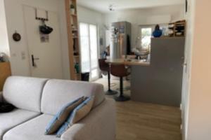 Η κουζίνα ή μικρή κουζίνα στο Nice house with garden near the beach