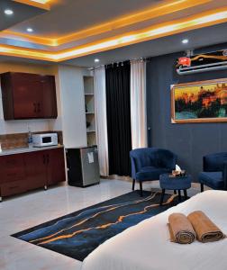 Ένα ή περισσότερα κρεβάτια σε δωμάτιο στο NovaLuxe Stays 1 bed Luxury apartment for families