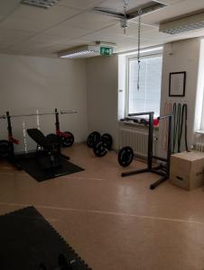 Γυμναστήριο ή/και όργανα γυμναστικής στο Hasselvägen 1