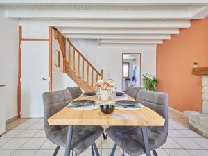 Χώρος καθιστικού στο Holiday Home Le Launay by Interhome +18 φωτογραφίες