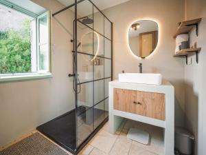 Koupelna v ubytování Holiday Home LeMareVita by Interhome