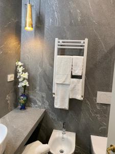Koupelna v ubytování Unicum Trastevere Suites