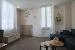 Posedenie v ubytovaní Les Lavandes