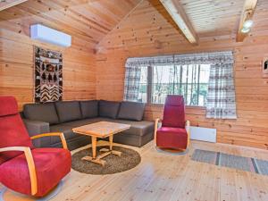 Posezení v ubytování Holiday Home Alapytinki by Interhome