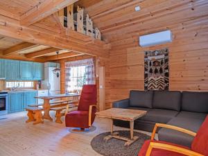 Posezení v ubytování Holiday Home Alapytinki by Interhome
