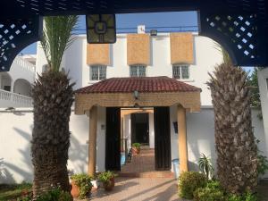 Το κτήριο όπου στεγάζεται  η βίλα