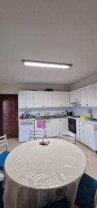 Dapur atau dapur kecil di Retire holiday apartment