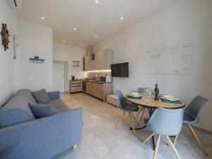 Kuchyň nebo kuchyňský kout v ubytování Apartment La Frida by Interhome + 29 fotografií