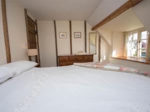 Foto sihtkohas Whitcombe asuva majutusasutuse 3 Bed in Whitcombe DC089 galeriist