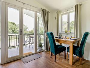 Balkoni atau teres di 1 Bed in Garth BN020