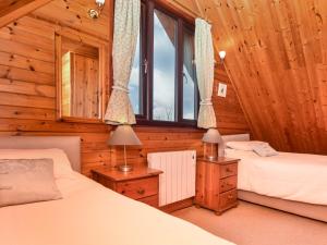 Postel nebo postele na pokoji v ubytování 2 bed in Launceston TWIME