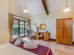 Ένα ή περισσότερα κρεβάτια σε δωμάτιο στο 1 Bed in South Molton LAKVI