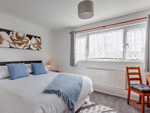 Ένα ή περισσότερα κρεβάτια σε δωμάτιο στο 2 bed in Bath 05135