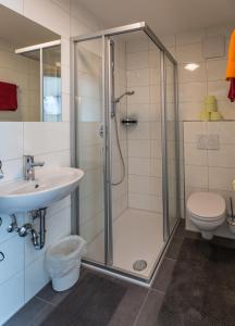 Koupelna v ubytování Haus Sandeck