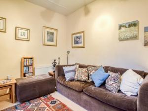 Posezení v ubytování 4 Bed in Glendale CA363