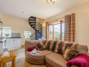 Kuchyň nebo kuchyňský kout v ubytování 1 Bed in North York Moors 56590