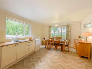 Φωτογραφία από το άλμπουμ του 3 Bed in Bude 89790 σε Hollacombe