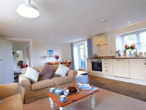 Η κουζίνα ή μικρή κουζίνα στο 2 bed property in Port Isaac 44397