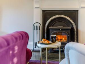 Χώρος καθιστικού στο 2 Bed in Launceston 84660