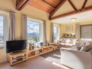 Μια τηλεόραση ή/και κέντρο ψυχαγωγίας στο 3 Bed in Applethwaite SZ540