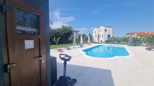 Fotografia z galérie ubytovania Apartment in Njivice - Insel Krk 27855 v Njivice
