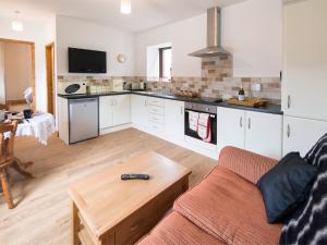 Kuchyň nebo kuchyňský kout v ubytování 1 Bed in Nidderdale HH071