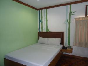 Foto de la galería de Park Bed and Breakfast Hotel Pasay en Manila