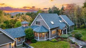 an aerial view of a house at The Eagle's Nest at Stowe in Stowe