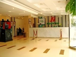 Ο χώρος του λόμπι ή της ρεσεψιόν στο Jinjiang Inn Baotou Wenhua Road