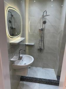 Golf porto marina - Two bedroom chalet 욕실 사진 10개 이상