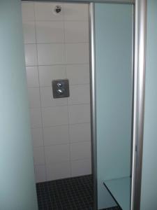 Campingplatz Aichelberg tesisinde bir banyo