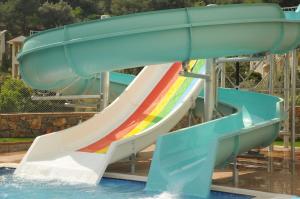 Bazén v ubytování Marcan Resort Hotel nebo v jeho okolí