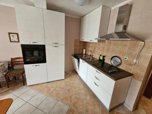 Fotografie z fotogalerie ubytování Apartmani Totic v destinaci Njivice