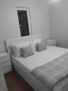 Gambar di galeri bagi Manika di Grigoleti +2 gambar