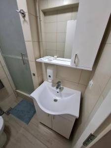 Koupelna v ubytování Studio SVACIC self check in
