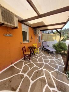 Φωτογραφία από το άλμπουμ του Malto's Little Cottage στην Αγία Τριάδα +6 φωτογραφίες