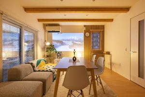 Μια τηλεόραση ή/και κέντρο ψυχαγωγίας στο Cozy Stay Asahikawa