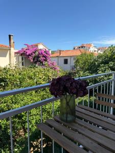 Φωτογραφία από το άλμπουμ του Bed & Breakfast Kurtic σε Supetar