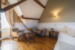 Istumisnurk majutusasutuses B&B Number 11 Exclusive Guesthouse