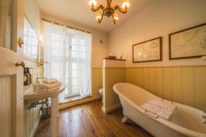 Vannituba majutusasutuses B&B Number 11 Exclusive Guesthouse