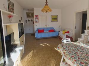 Μια τηλεόραση ή/και κέντρο ψυχαγωγίας στο Casa Dolce Mare - trilocale familiare a 50m dal mare